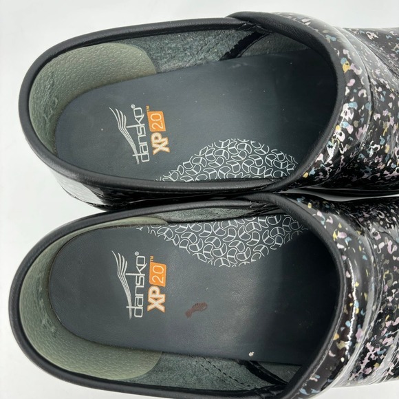 Dansko Professional XP 2.0 Clog Shoe Black Patent Spray Paint EU Size 37 - Picture 5 of 9